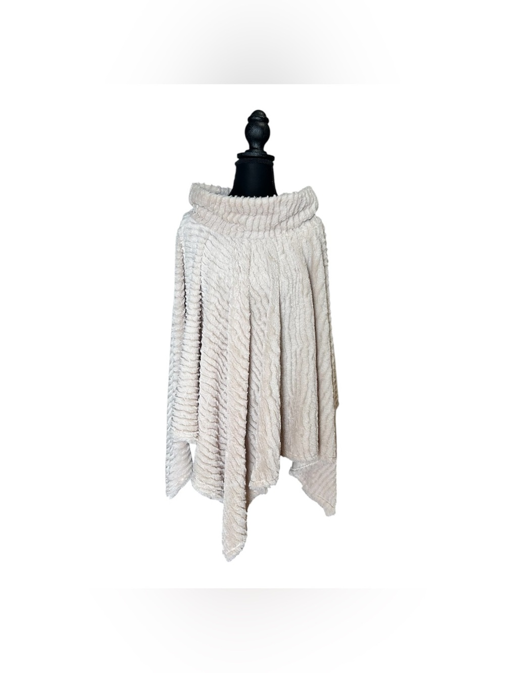 Women's faux fur poncho cape